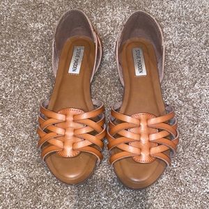 Steve Madden slip on sandal